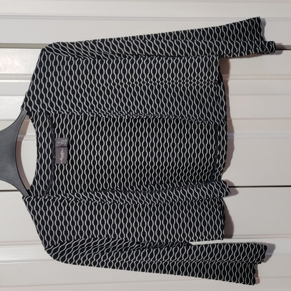 Traveler's by Chico's crop blazer size 8 med - Picture 1 of 4